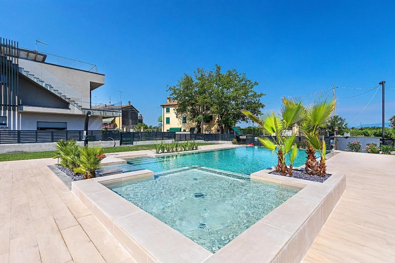 Una Terrazza Sul Lago A2 Con Piscina By Wonderful Italy Apartment Peschiera del Garda Italy