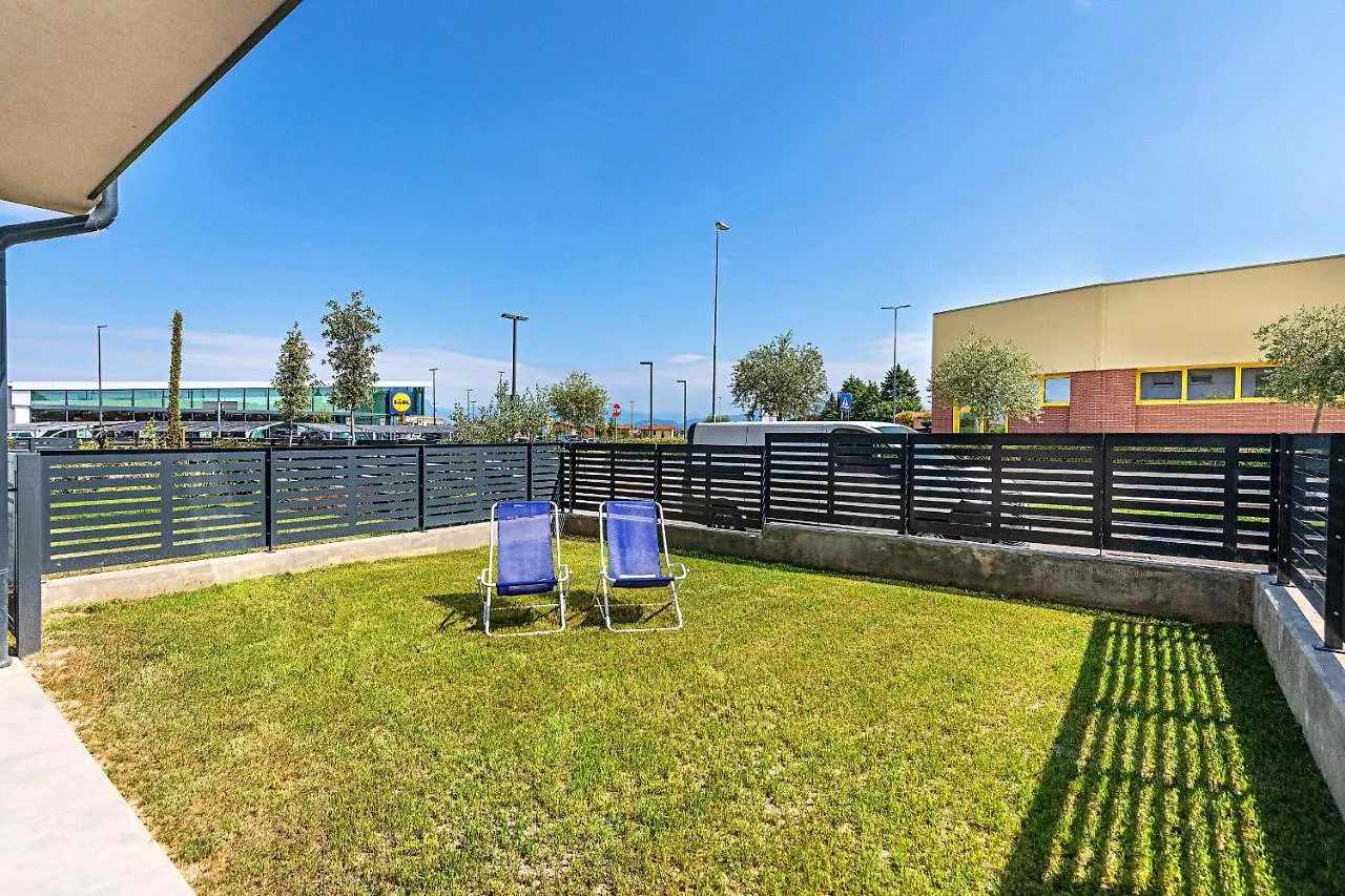 Una Terrazza Sul Lago A2 Con Piscina By Wonderful Italy Apartment Peschiera del Garda Italy