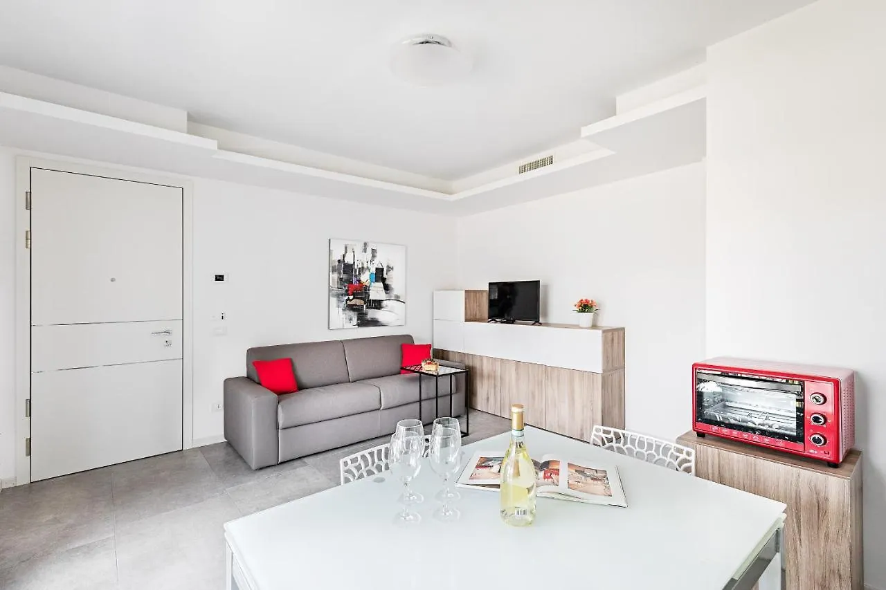 Una Terrazza Sul Lago A2 Con Piscina By Wonderful Italy Apartment Peschiera del Garda