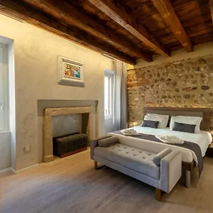  Pensión La Casa In Paese